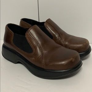Dansko size 36 brown leather clog comfort shoes